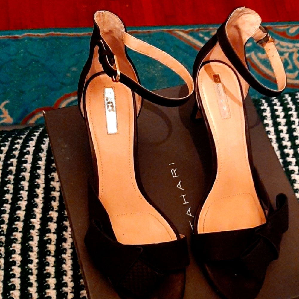 Heeled sandals